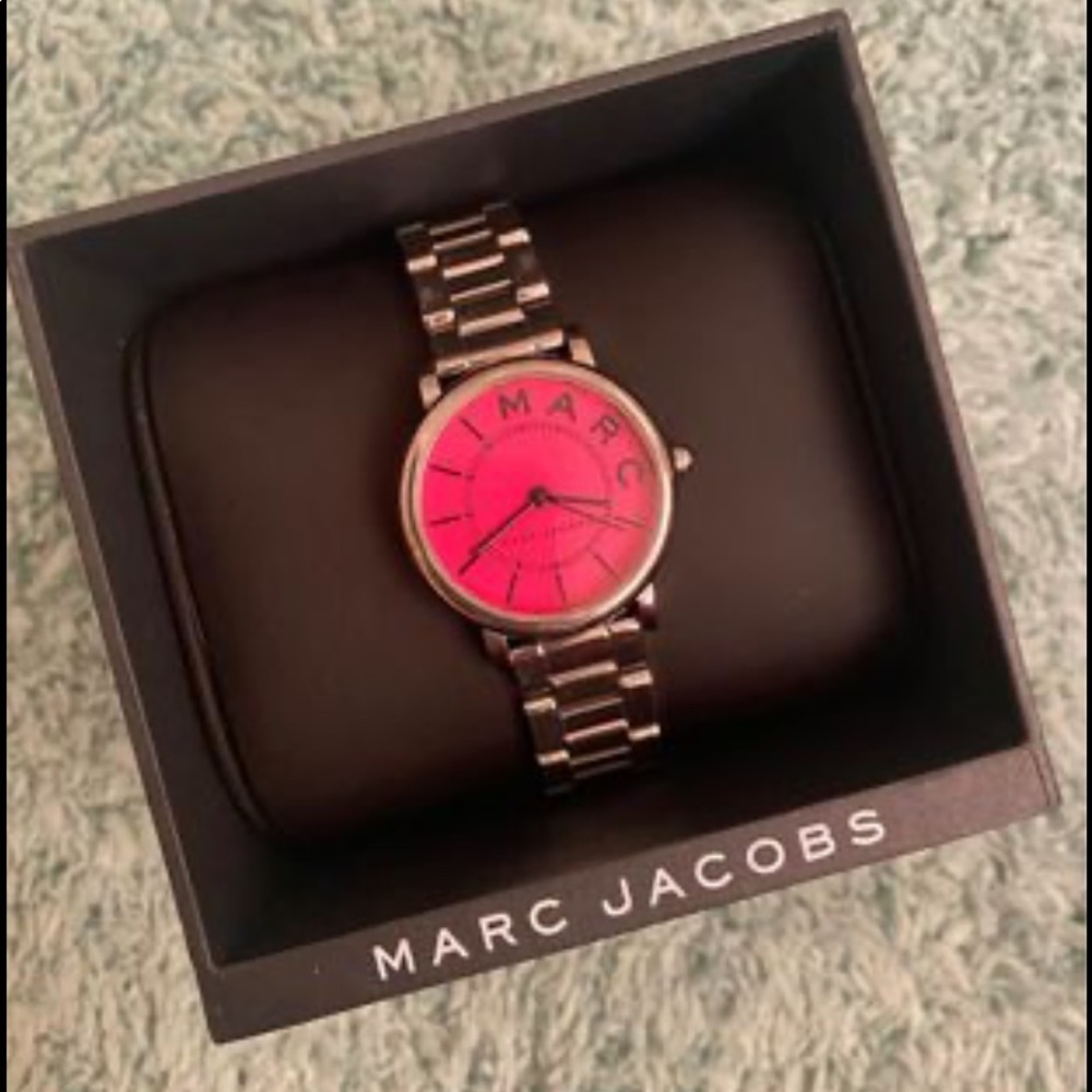 Marc Jacobs original analogue quartz watch 36mm